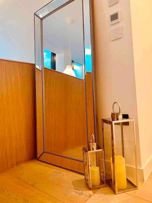 Large 3 Bed 3 Bathrooms Penthouse With Terrace And City Views In Londra Esterno foto